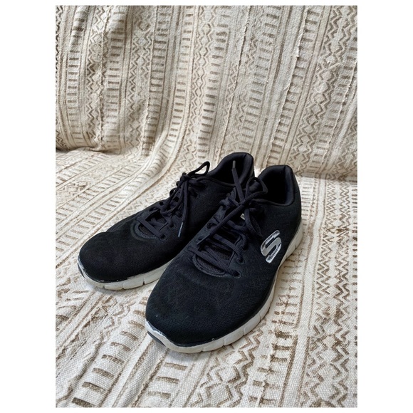 👟 Men’s Skechers 👟 - Picture 1 of 4